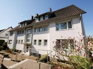 Einziehen und wohlfühlen - Schöne 3 Zimmer Eigentumswohnung im 1. OG mit Balkon und Garage - Arnsberg