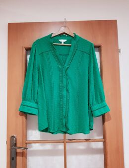 Elegante Bluse Oberteil Spitzen-Details Gr 44 - Berlin