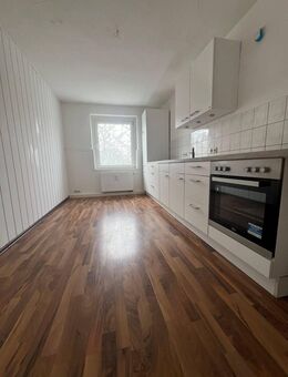 Helle 2-Raum-Wohnung inkl. Einbauküche in ruhiger Lage von Neugersdorf - Ebersbach-Neugersdorf