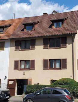 DOPPELHAUSHÄLFTE MIT 3 WOHNEINHEITEN - FLEXIBLE NUTZUNG MÖGLICH - FREI - SOFORT VERFÜGBAR - Stuttgart