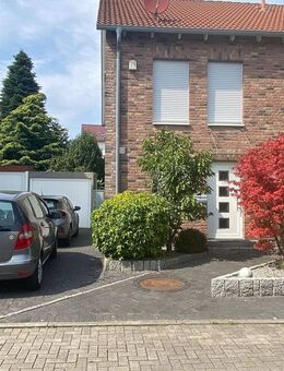 Do-Menglinghausen-Süd- Ihr neues Zuhause? Einfamilienhaus (DHH). Unterkellert mit Garage - Dortmund