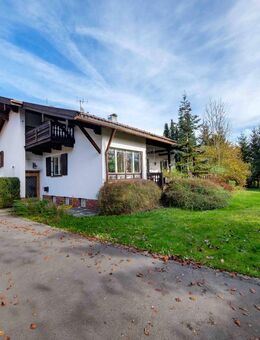 RESERVIERT! Ruhig gelegenes Landhaus - Einliegerapartment - Indoorpool - Bad Wiessee