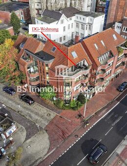 Innenstadtlage! Großzügige Maisonette-Wohnung über zwei Etagen mit Balkon und PKW-Einstellplatz! - Emden