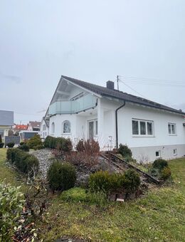 Attraktives Einfamilienhaus mit zusätzlicher Einliegerwohnung - perfekt für die Familie - Balingen