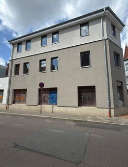 Charmante 3-Zimmer-Wohnung in zentraler Lage von Neumünster - Neumünster