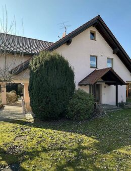 3 Zimmer-Maisonettewohnung mit Haus in Haus Charakter - Gablingen