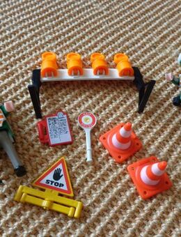 Spielzeug - Playmobil - Verkehrskontrolle / Straßensperrung - Hamburg