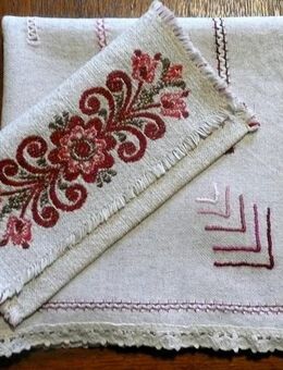 Vintage Tischläufer, Handarbeit  und Vintage Besteck/Serviettentasche - Niederfischbach
