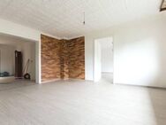 3-ZKB-WOHNUNG MIT EINBAUKÜCHE,WINTERGARTEN, TERRASSE UND GARTENMITBENUTZUNG IN 66773 SCHWALBACH - Schwalbach