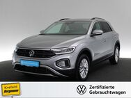 VW T-Roc, 1.0 TSI Life, Jahr 2023 - Krefeld