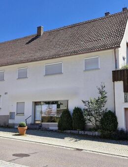 Großes Haus mit viel Potenzial, lesen Sie selbst! - Börtlingen