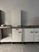 Dringend Küchenblock mit Spülbecken/ohne Geräte zu verkaufen! in 47495