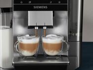 SIEMENS Kaffeevollautomat EQ700 classic TQ717D03, Cold Brew, intuitives 5" TFT-Display, App, aromaSelect, 30 Favoriten, autom. Dampfreinigung, edelstahl