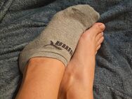 Einzigartige, getragene Socken in Größe 40 – vakuumiert versandt für maximale Frische! - Berlin