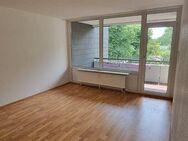 Ab sofort frei ! schöne 3-Zimmer-Wohnung mit Balkon in Mönchengladbach Wickrath-Mitte - Mönchengladbach