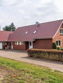 Top saniertes Einfamilienhaus in Alleinlage von Garrel-Falkenberg - Garrel
