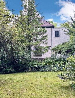 Verborgenes Juwel mit großem Garten und Gestaltungsspielraum! - Stuttgart