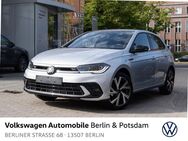 VW Polo, 1.0 l TSI R-Line, Jahr 2022 - Berlin