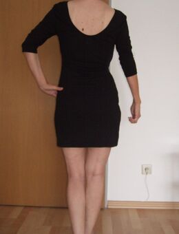 Kleid tiefer Rückenausschnitt Gr. 36/38 neu - Dresden