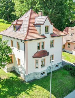 Herrschaftliche Villa auf großem Grundstück mit Nebengebäude! - Hildburghausen