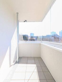Lichtdurchflutete Familienwohnung mit Loggia, offener Küche und zwei stilvollen Bädern in "Erstbezug" - Frankfurt (Main)
