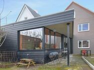 HL-Schlutup. Individuelles Design trifft auf 2022 vollständig saniertes Stadthaus. Provisionsfrei! - Lübeck