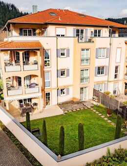 Mediterrane 4-Zimmer-Erdgeschoss-Wohnung mit Garten in beliebter Lage von Waldkirch - Waldkirch