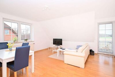 Gepflegte 3-Zimmer-Etagenwohnung mit Einbauküche und Balkon!
