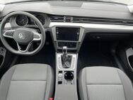 VW Passat Variant, 2.0 TDI Conceptline Basis, Jahr 2024 - Saal (Donau)