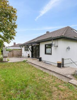 Einzigartiges Ein-/Zweifamilienhaus mit Doppelgarage in ruhiger Lage von Pappenheim - Pappenheim