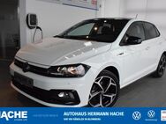 VW Polo, 1.0 TSI Highline R-line, Jahr 2021 - Blomberg (Nordrhein-Westfalen)