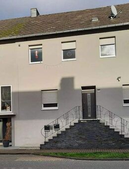 Exklusives Mehrgenerationenobjekt (1EFH und 1MFH) nahe der luxemburgischen Grenze - Langsur