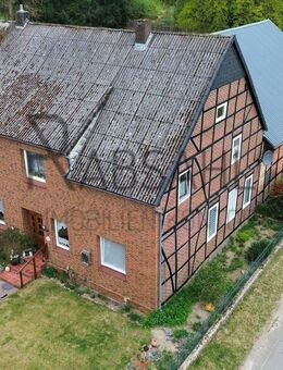 Attraktiver Resthof mit großer Scheune, Stallgebäude und Wiese im schönen Wendland - Waddeweitz