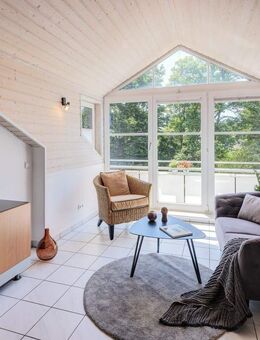 Solln: Gemütliche 2-Zimmer DG-Wohnung - frei - München