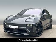 Porsche Macan, Turbo Burmester, Jahr 2022 - Kiel