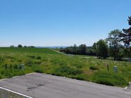 Sonniges Baugrundstück mit toller Aussicht in Kirchendemenreuth zu verkaufen - Kirchendemenreuth