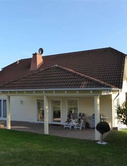 Sehr gepflegtes Einfamilienhaus in toller Lage und mit schönem Garten - Weselberg