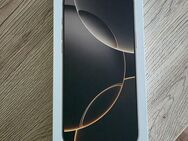 Apple iPhone 16 Pro Max / Natur / 256 GB / NEU & versiegelt - Mönchengladbach