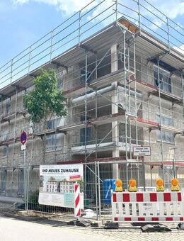 Helle, geräumige 3-Zi-Wohnung mit Loggia, 1. OG, Nr. 8 - Roth (Bayern)