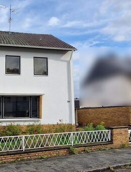 OFFENE BESICHTIGUNG SAMSTAG 08.11.2025 DHH mit Garten, Pool & Doppelgarage - Köln