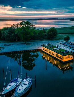 LUXUS Hausboot - 3 Etagen - 100m² Wohnen + 120 m² SONNENTERRASSE - Kamin, Kino, komplett individuell - Potsdam