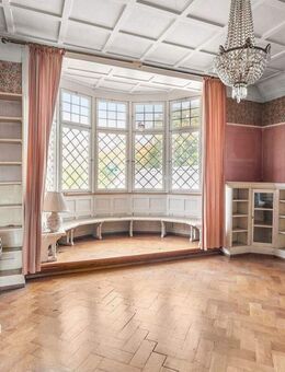 IMMORath.de - Zeitlose Eleganz in Königsfeld - historische Villa mit Potenzial für Neues - Königsfeld (Schwarzwald)