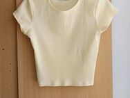 New Yorker FB Sisters Oberteil Crop Top T Shirt gelb Ripp Muster gerippt gr. 34 XS,36 S NEU - Hardheim