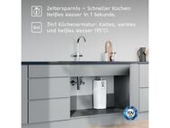 STIEBEL ELTRON Untertisch-Trinkwassersystem Kochendwassergerät HOT 2.6 N Premium + 3in1 b gebürstet, Niederdruck-Anschluss, für kochendes Wasser, Set mit Heißwassergerät und speziellem Wasserhahn für die Küche