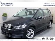 VW Touran, Comfortline, Jahr 2018 - Wardenburg