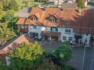 Landluft gewünscht? Hier, bitteschön... ein schickes Landhaus & ein grosses Grundstück in Baltersweil! - Dettighofen