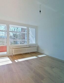 Helle und geräumige 3-Zimmer-Wohnung mit Balkon in Koblenz - Koblenz