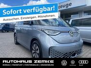 VW ID.BUZZ, Pro, Jahr 2023 - Oranienburg Zentrum