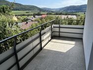 Platz für die Familie: Schöne 4-Zimmer-Wohnung im Grauleshof mit toller Aussichtsslage - Aalen