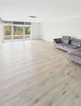 Exklusive Penthouse-Feeling mit traumhaftem Ausblick und hochwertiger Ausstattung - Wildberg (Baden-Württemberg)